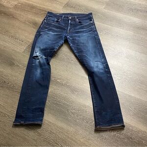 G STAR RAW men’s 30X32 whiskering dark knee hole! Great Jeans